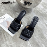 Vegan Leather Diamond Square Heals